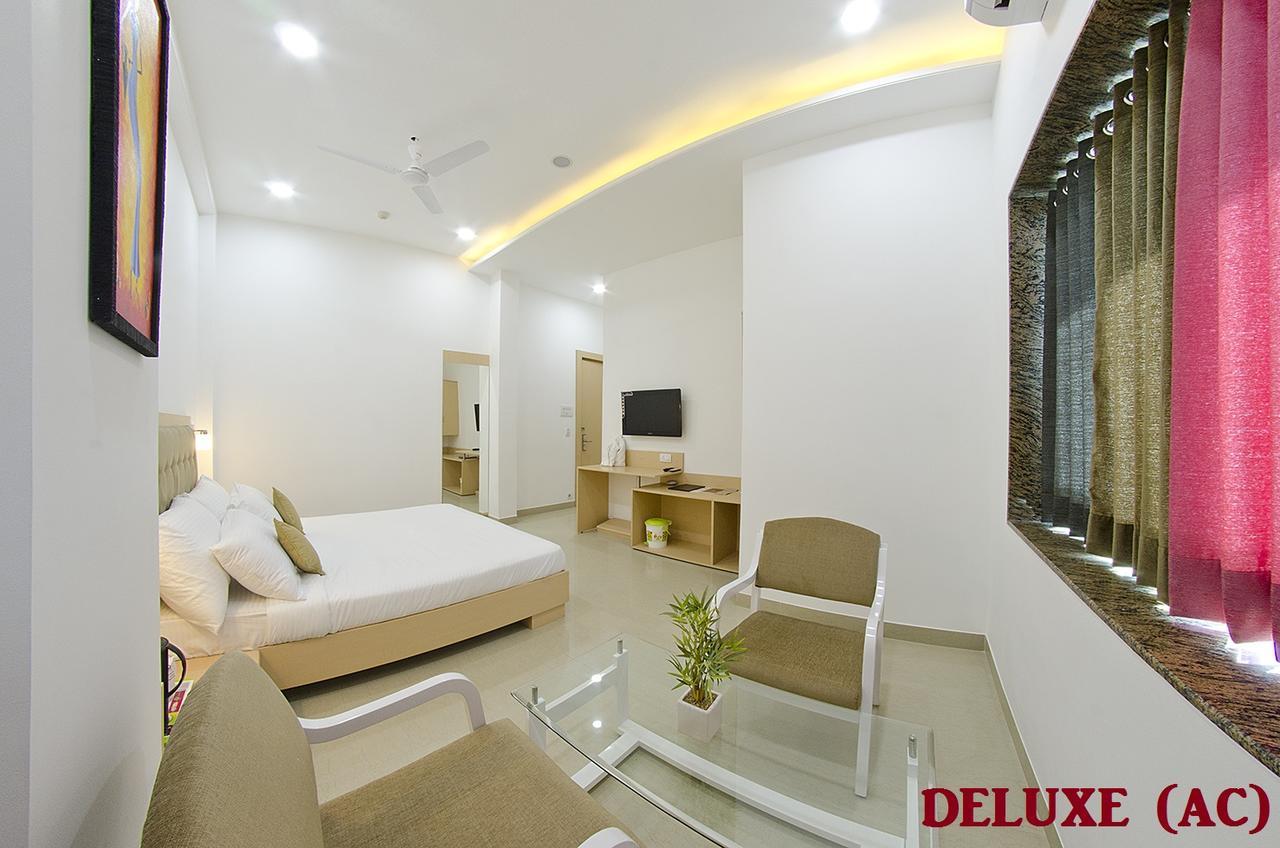 Jk Rooms 109 Hotel Mayur Ναγκπούρ Εξωτερικό φωτογραφία